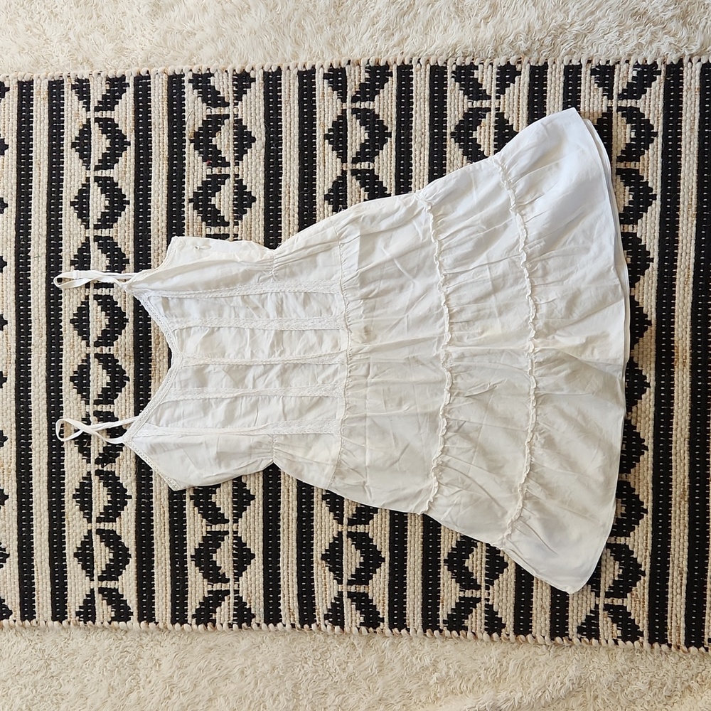 FREE PEOPLE crochet lace trim slip dress 0 tiered ruffle trad milkmaid mini XS